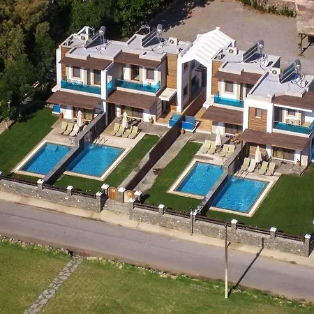 Villas Horizon Line, *